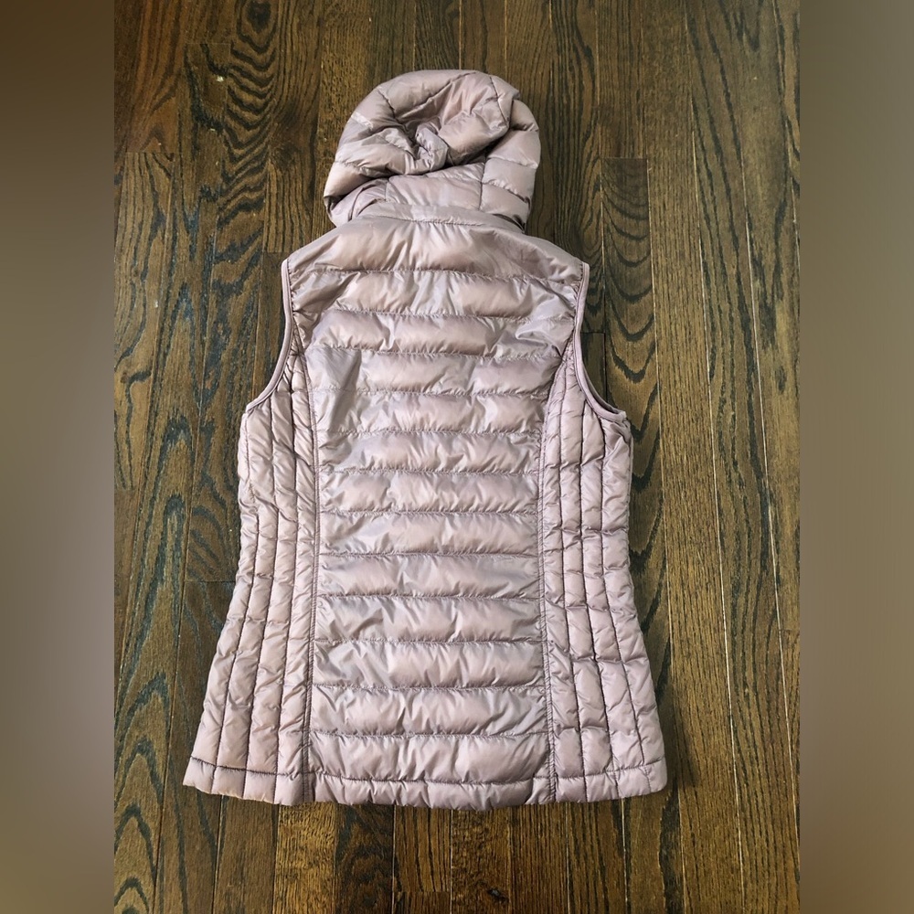 32 Degrees Women’s XS Mauve Pink Down Hooded Puffer Vest w/Pockets - EUC! - Picture 10 of 12